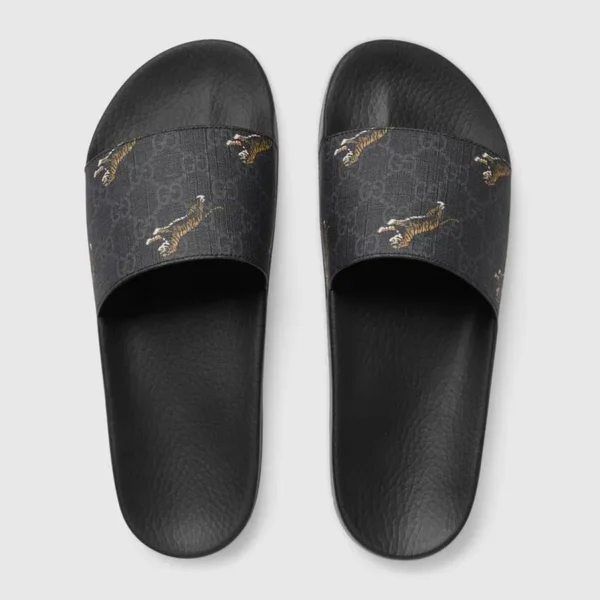 Dép Nam Gucci GG Supreme Slide Sandal